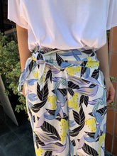 Load image into Gallery viewer, Danie linen pants

