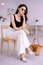 Load image into Gallery viewer, Missy polka dot balloon pants
