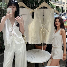 Load image into Gallery viewer, Carissa eyelet top
