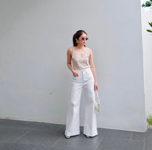 Load image into Gallery viewer, Helena flare jeans
