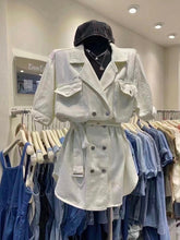 Load image into Gallery viewer, Seoul Blazer
