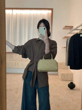 Load image into Gallery viewer, Kate collared top
