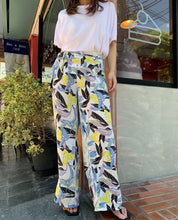 Load image into Gallery viewer, Danie linen pants
