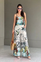 Load image into Gallery viewer, Tiffany printed set
