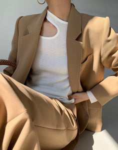 Shirley cut out top