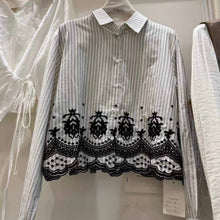 Load image into Gallery viewer, Raissa top
