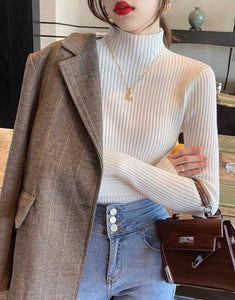 Elaine Turtleneck top
