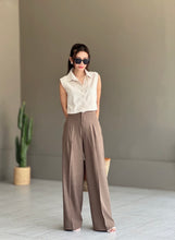 Load image into Gallery viewer, Heidi linen pants
