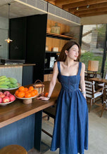 Load image into Gallery viewer, Brittany denim dress
