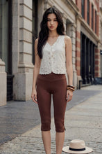 Load image into Gallery viewer, Janina capri pants
