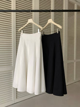 Load image into Gallery viewer, Tammy skirt
