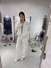 Load image into Gallery viewer, Shannon denim jacket
