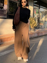 Load image into Gallery viewer, Anita barrel pants

