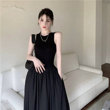 Load image into Gallery viewer, Julia dress
