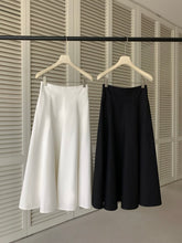 Load image into Gallery viewer, Tammy skirt
