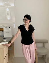 Load image into Gallery viewer, Martha cotton top
