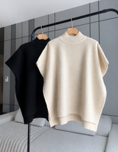 Load image into Gallery viewer, Pia Knit Top
