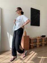 Load image into Gallery viewer, Tyler capri (with slit)
