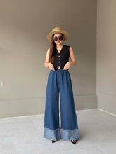Load image into Gallery viewer, Jessie wide legged pants
