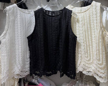 Load image into Gallery viewer, Johann lace top
