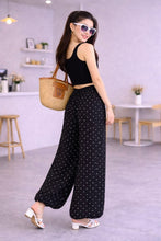 Load image into Gallery viewer, Missy polka dot balloon pants

