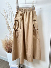 Load image into Gallery viewer, Alfred skirt

