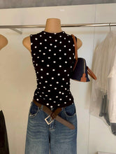 Load image into Gallery viewer, Donna polka dot top
