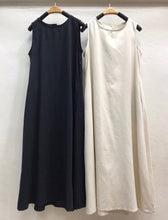 Load image into Gallery viewer, Carmela Dress
