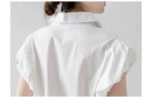 Load image into Gallery viewer, Jocelyn eyelet top
