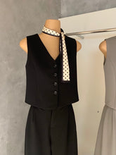 Load image into Gallery viewer, Kendall Vest Set
