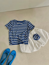 Load image into Gallery viewer, Millie striped top (with scrunchie)
