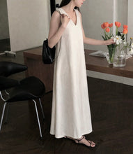 Load image into Gallery viewer, Tyra dress
