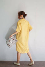 Load image into Gallery viewer, Fuji Collared Dress
