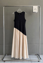 Load image into Gallery viewer, Chad dress
