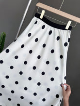 Load image into Gallery viewer, Neil skirt
