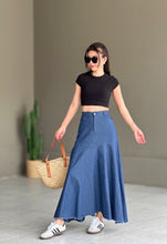 Load image into Gallery viewer, Vina Soft Denim Skirt
