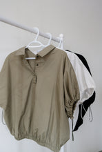Load image into Gallery viewer, Fuji collared top
