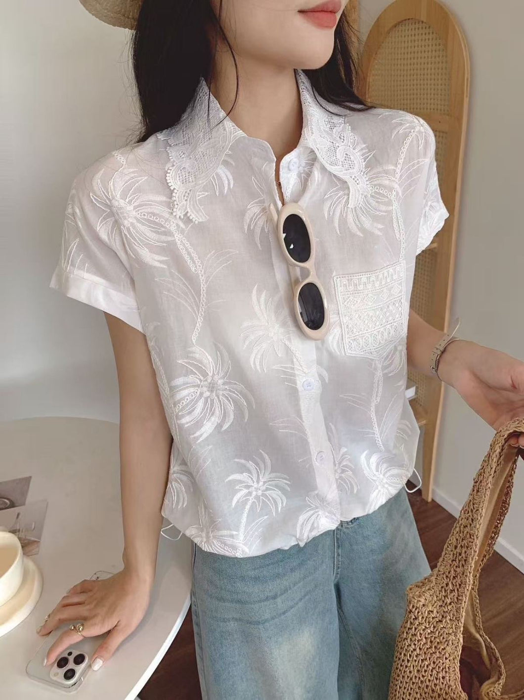 Jane eyelet top