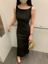 Load image into Gallery viewer, Harry dress

