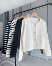 Load image into Gallery viewer, Kevin cardigan
