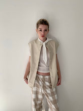 Load image into Gallery viewer, Monica Vest
