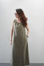 Load image into Gallery viewer, Manhattan linen dress
