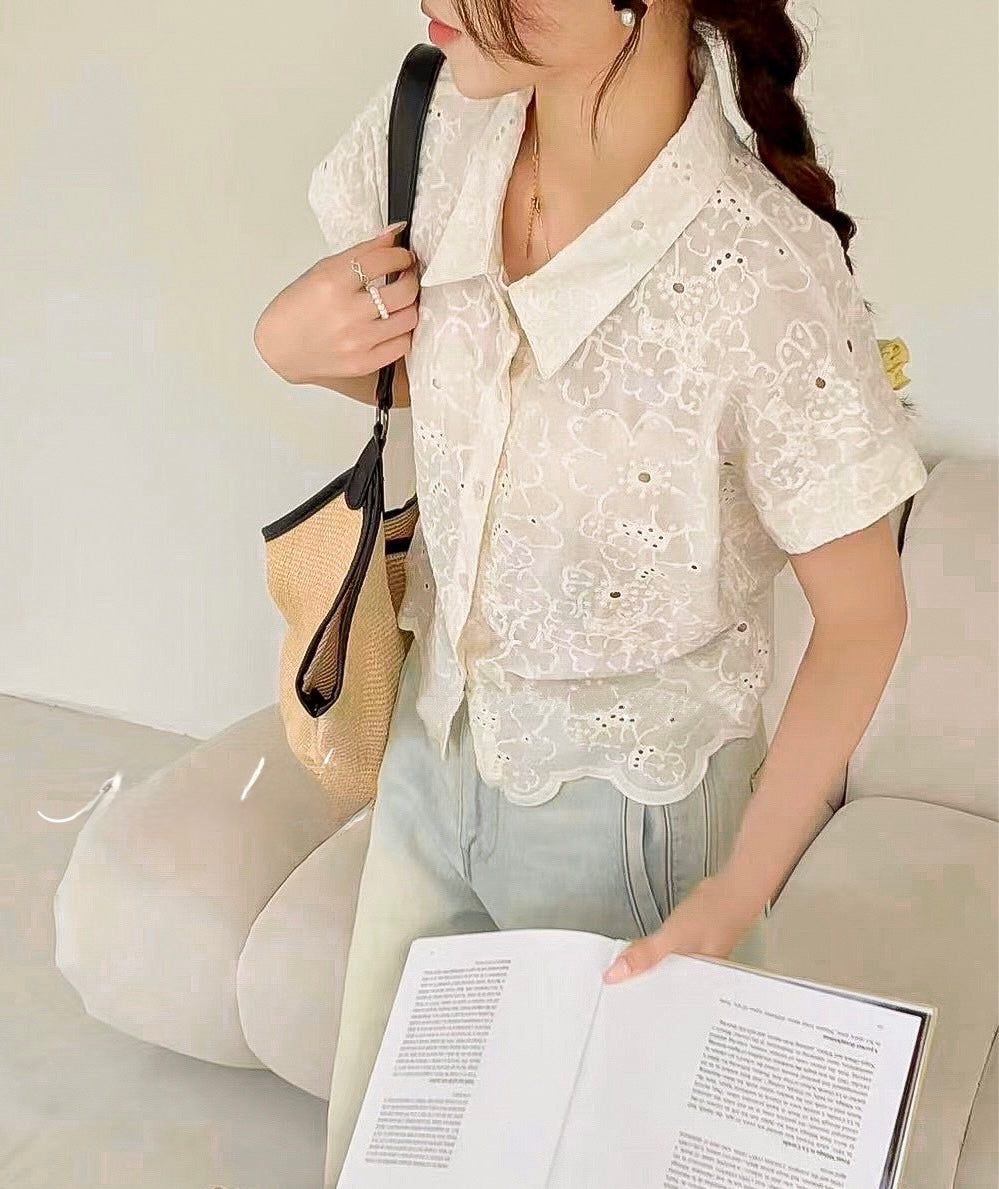 Glen eyelet top