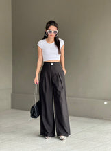 Load image into Gallery viewer, Heidi linen pants
