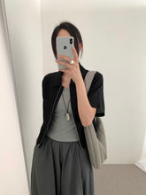 Load image into Gallery viewer, Alonso zippered top
