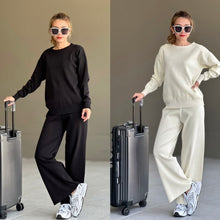 Load image into Gallery viewer, Munich soft knit set
