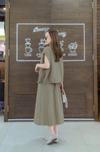 Load image into Gallery viewer, Marge Cargo Skirt
