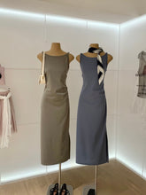 Load image into Gallery viewer, Harry dress
