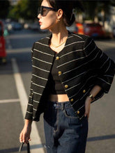 Load image into Gallery viewer, Noelle blazer
