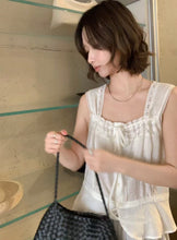 Load image into Gallery viewer, Brenda top
